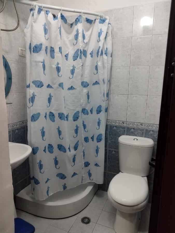Guest Center *